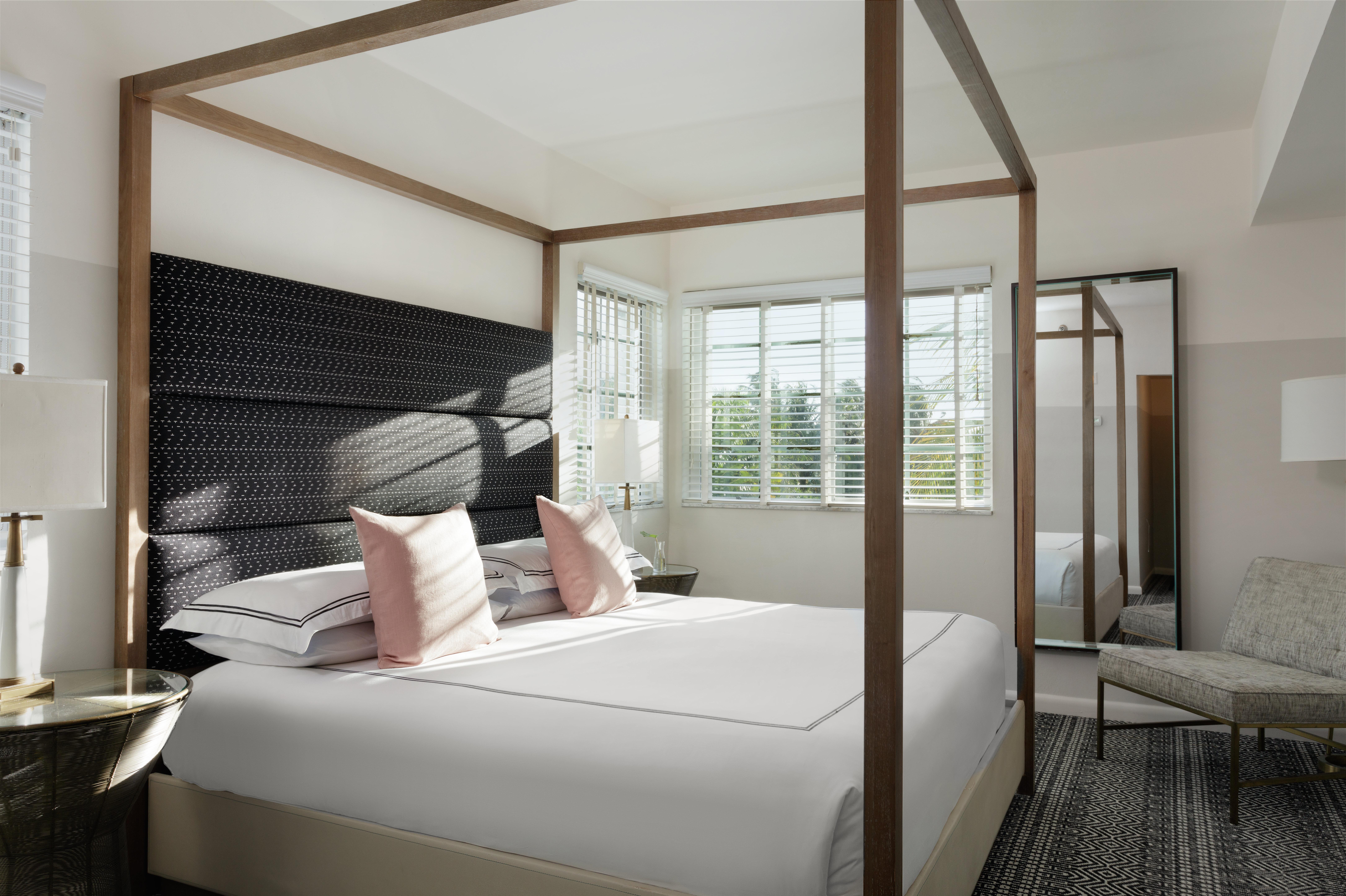 Kimpton Surfcomber Hotel By Ihg Miami Beach Eksteriør billede