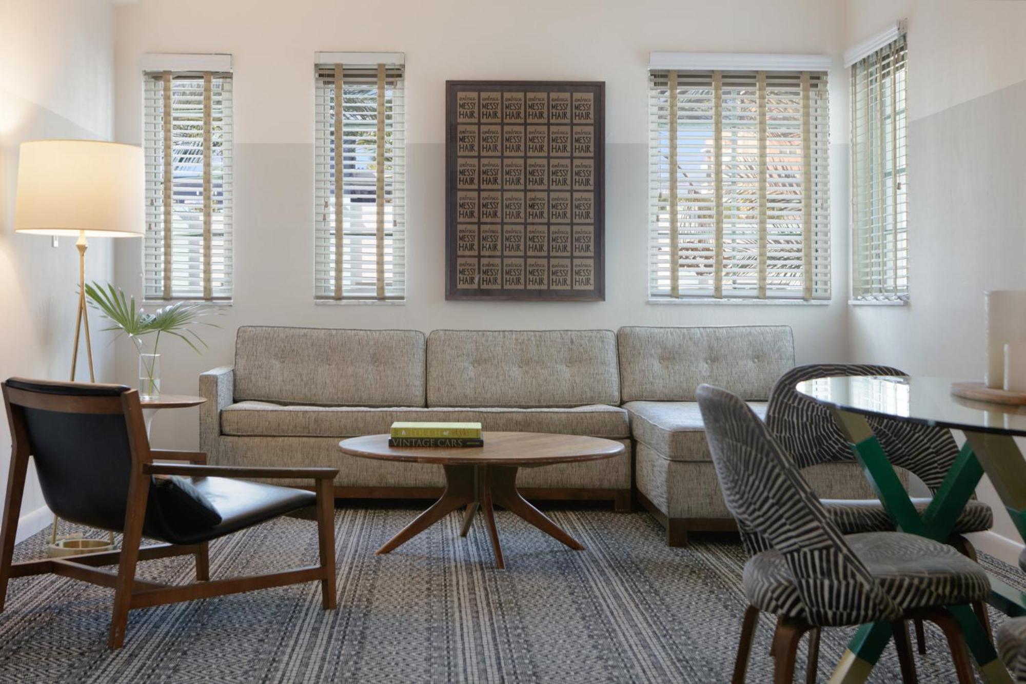 Kimpton Surfcomber Hotel By Ihg Miami Beach Eksteriør billede