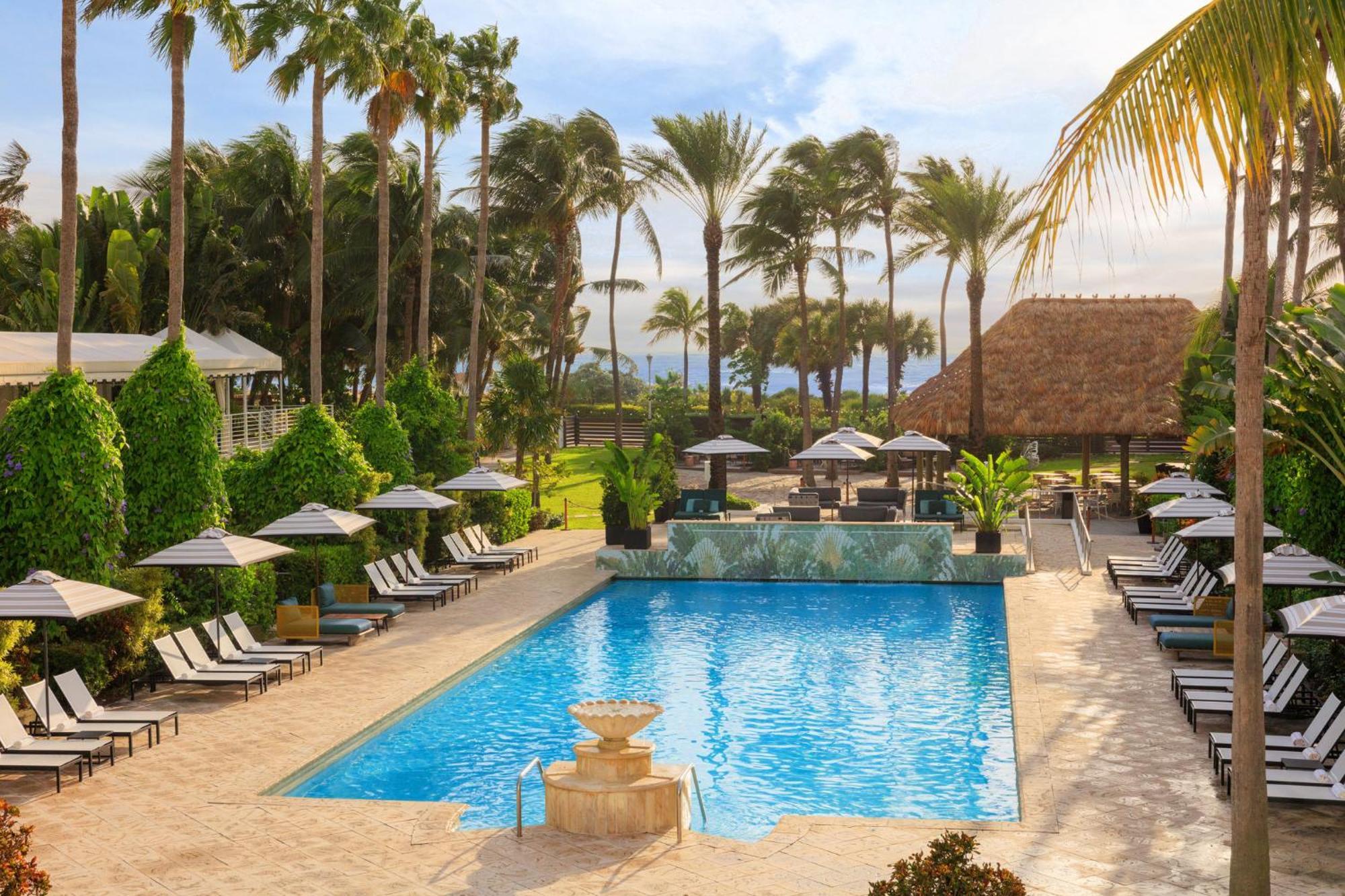 Kimpton Surfcomber Hotel By Ihg Miami Beach Eksteriør billede