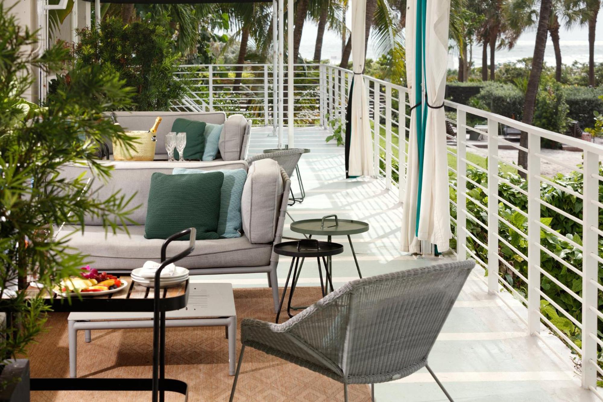 Kimpton Surfcomber Hotel By Ihg Miami Beach Eksteriør billede