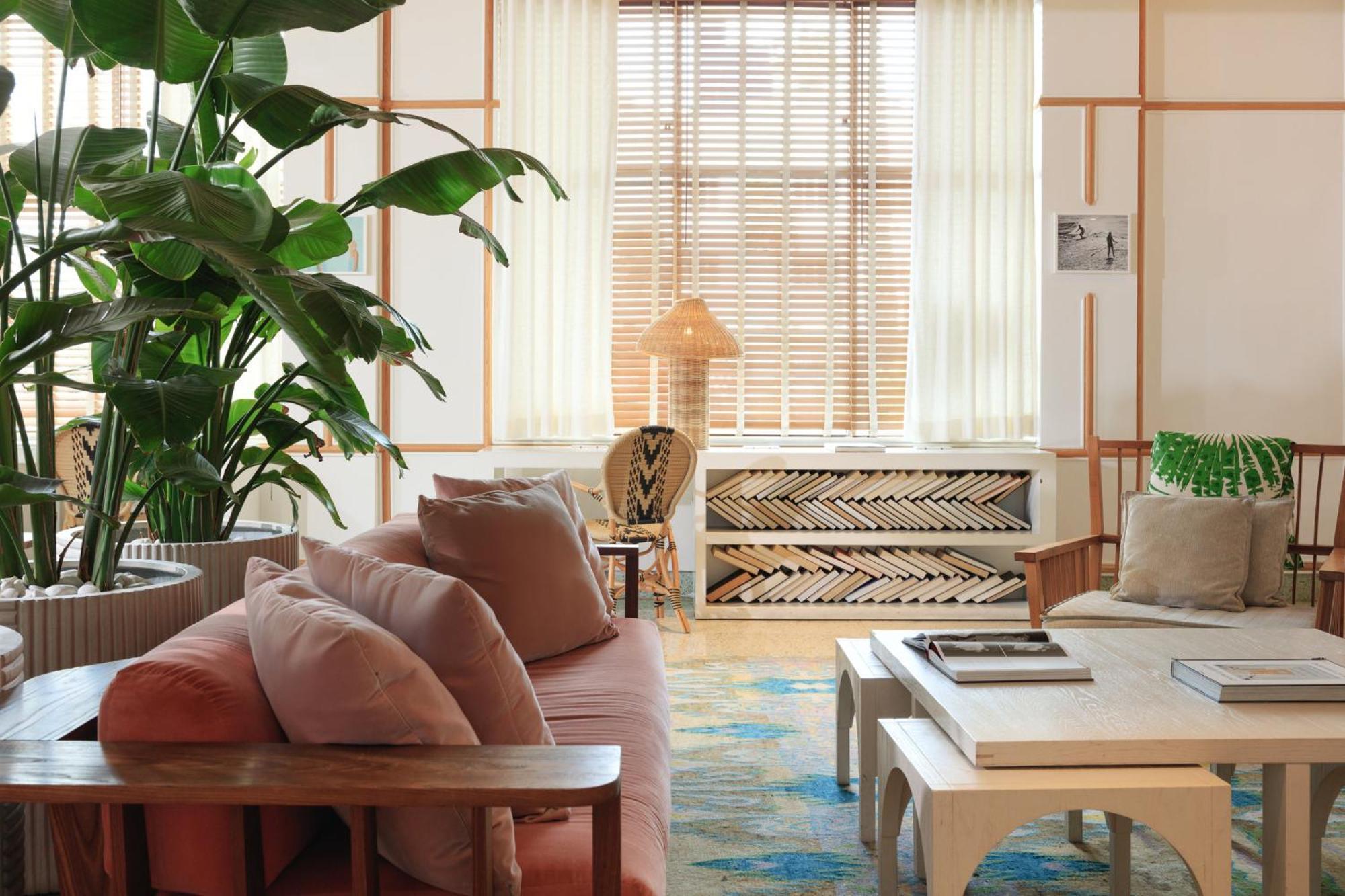 Kimpton Surfcomber Hotel By Ihg Miami Beach Eksteriør billede