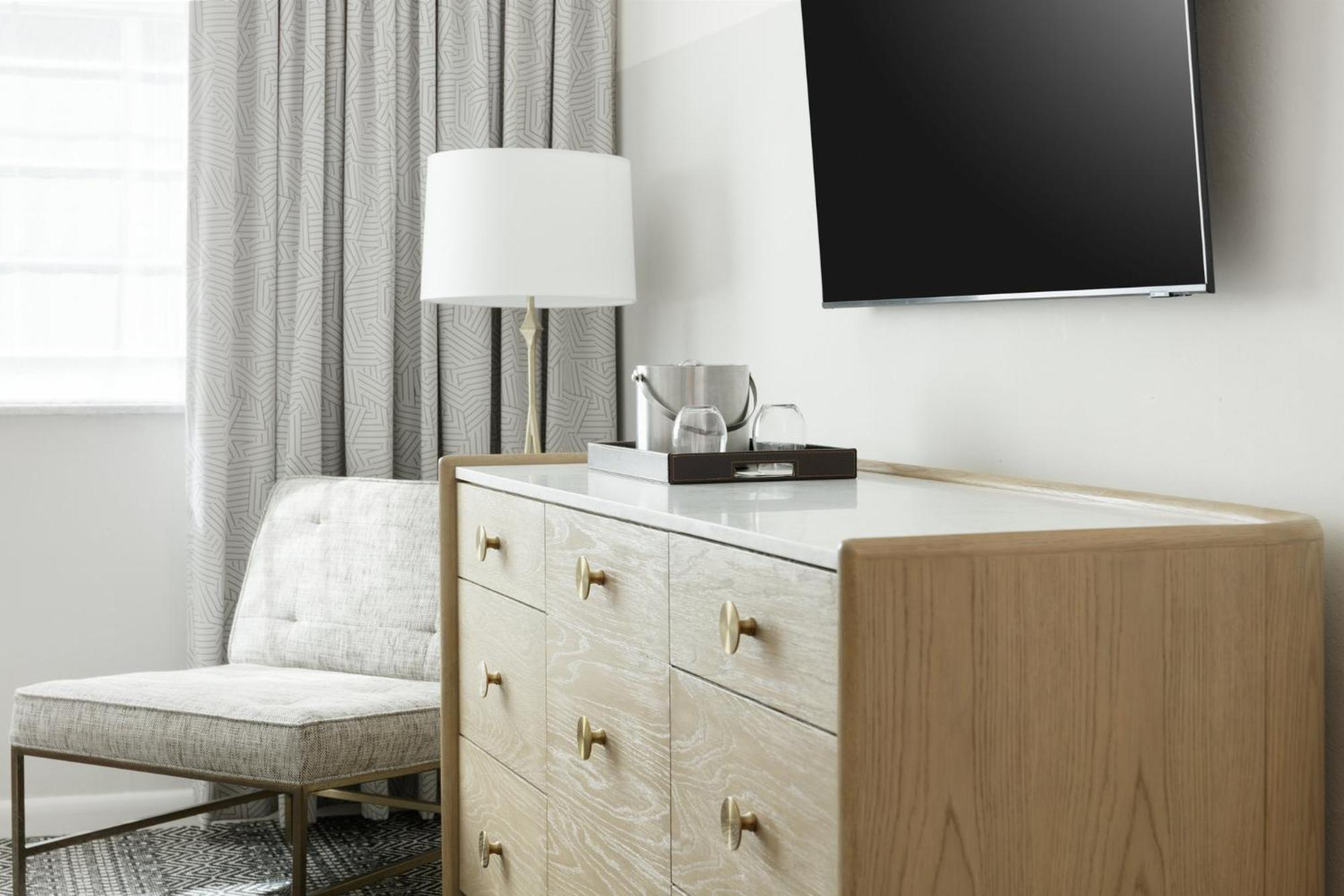 Kimpton Surfcomber Hotel By Ihg Miami Beach Eksteriør billede