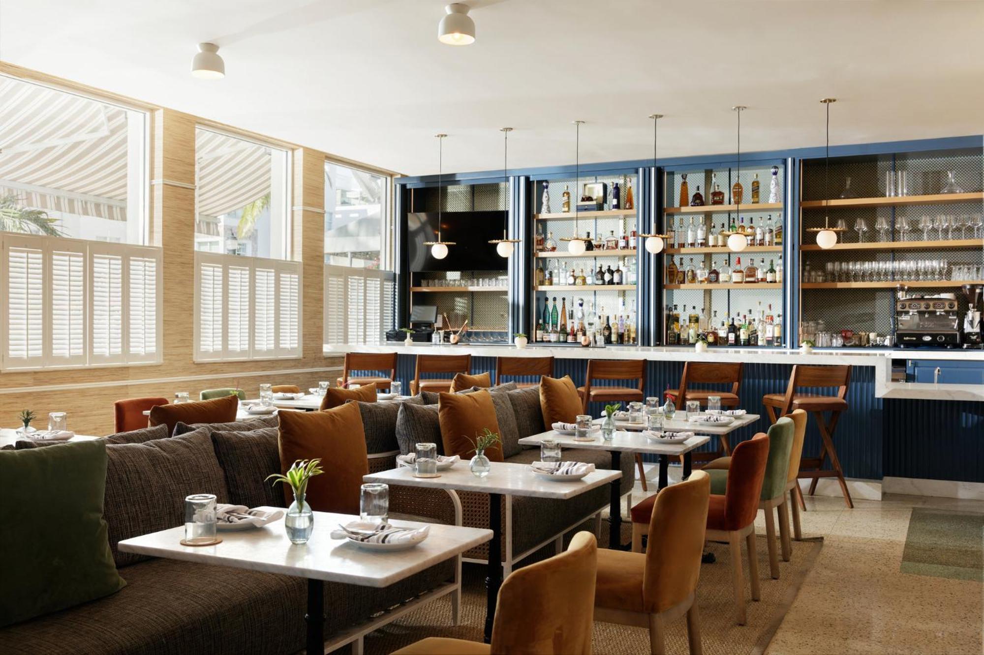 Kimpton Surfcomber Hotel By Ihg Miami Beach Eksteriør billede