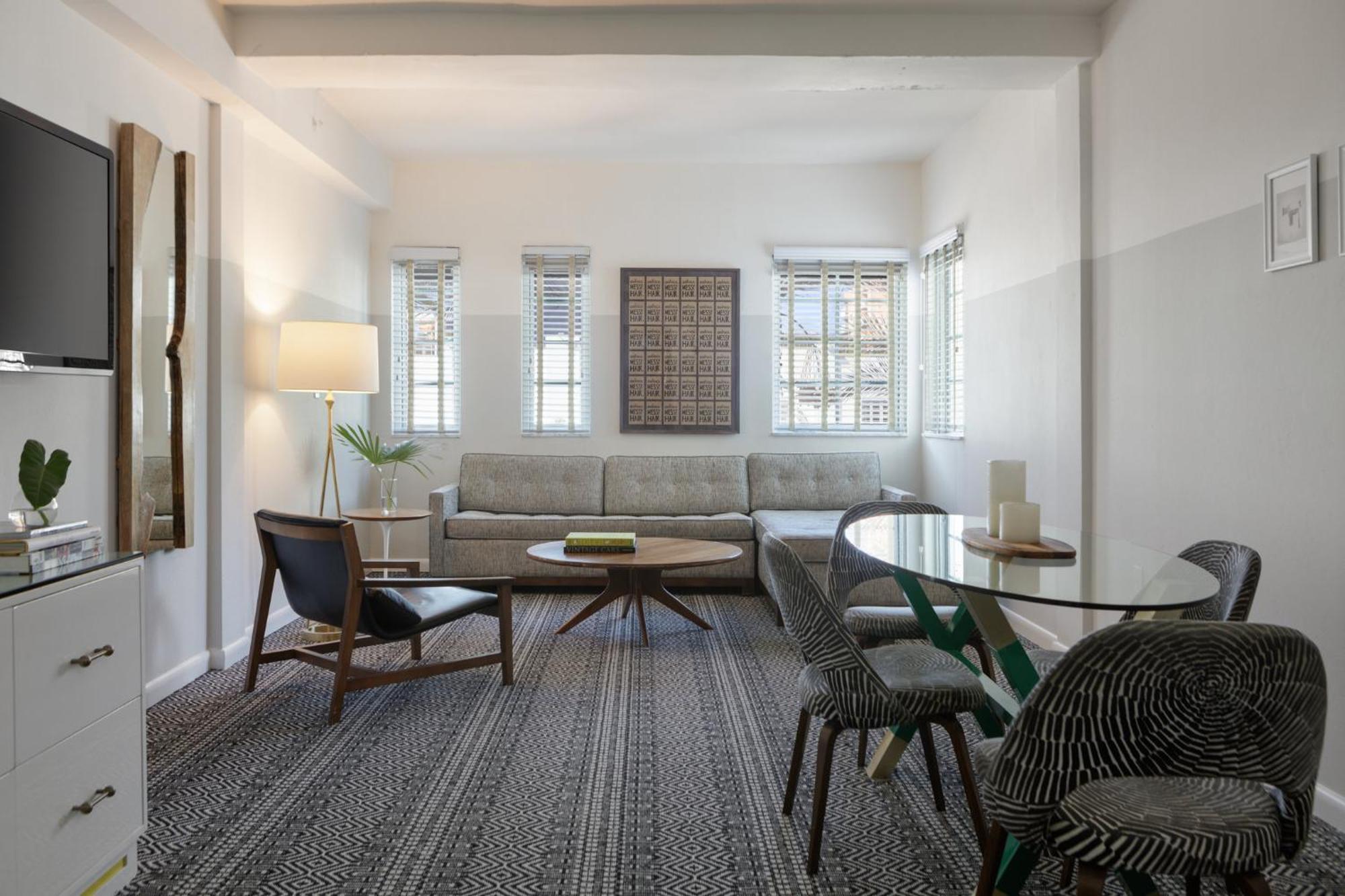 Kimpton Surfcomber Hotel By Ihg Miami Beach Eksteriør billede